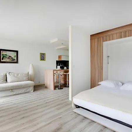 Charming - 2p - Palais Des Congres Apartment